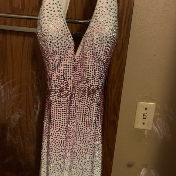Prom dress - Picture 4 of 5